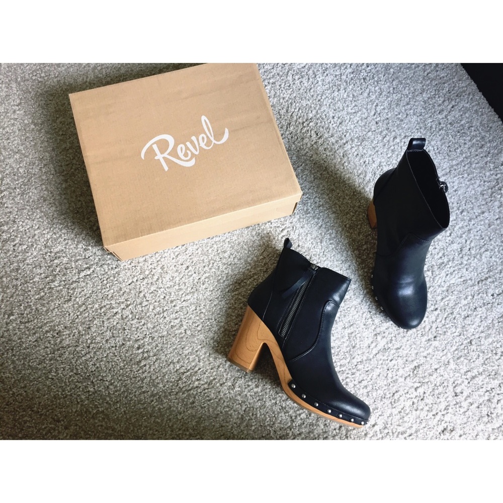 Revel Boots!